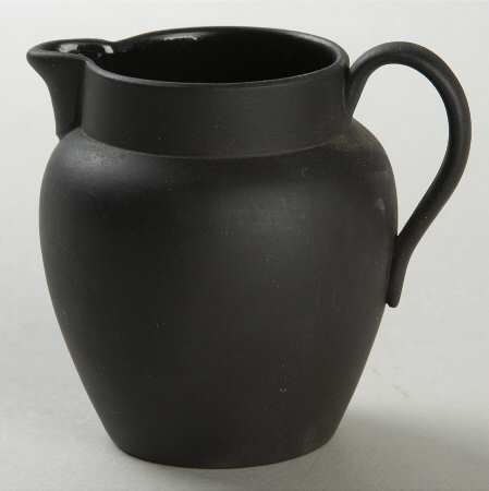 Basalt Black 2 Oz Jug