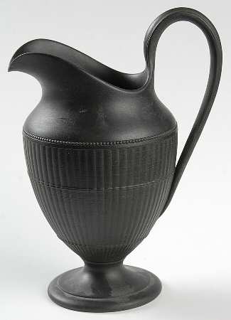 Basalt Black 6" Ewer