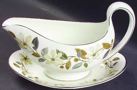 Beaconsfield Gravy Boat & Underplate
