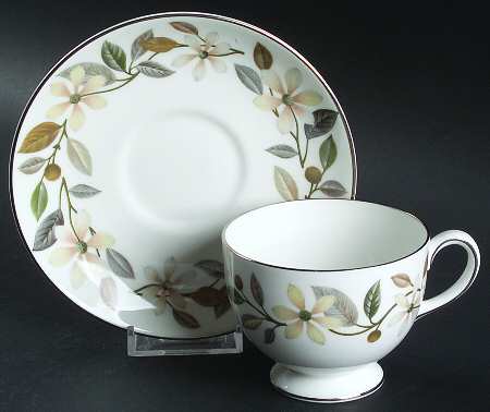 Beaconsfield Leigh Shape Footed Cup & Saucer Set
