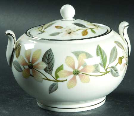 Beaconsfield 146 Shape Sugar Bowl & Lid