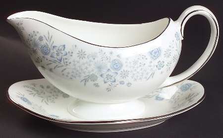 Belle Fleur Gravy Boat & Underplate