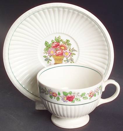 Belmar Footed Cup & Saucer Set