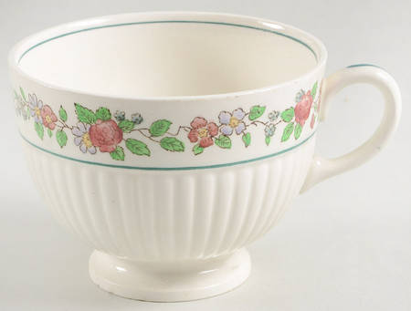 Belmar Footed Cup