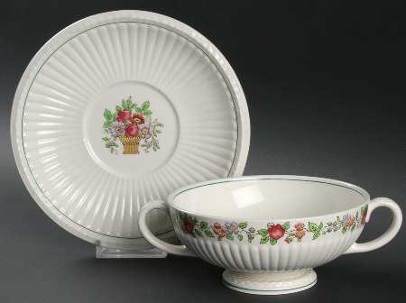 Belmar Footed Cream Soup Bowl & Saucer Set