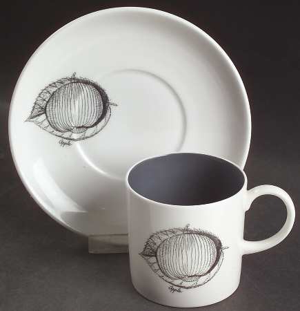 Black Fruit Flat Demitasse Cup & Saucer Set
