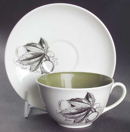 Black Fruit Flat Cup & Saucer Set