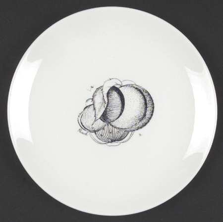 Black Fruit Salad Plate