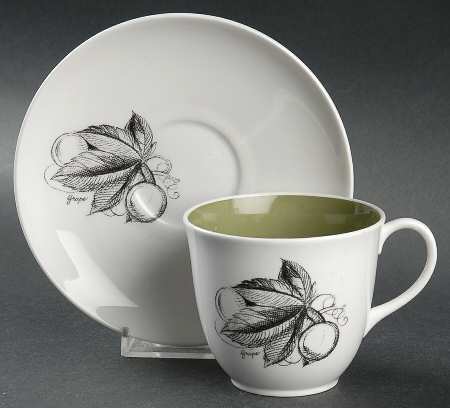 Black Fruit Flat Cup & Saucer Set