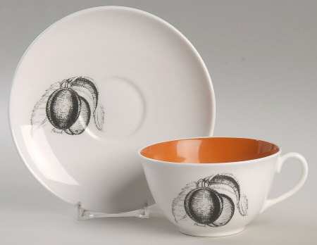 Black Fruit Flat Cup & Saucer Set
