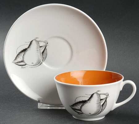 Black Fruit Flat Cup & Saucer Set