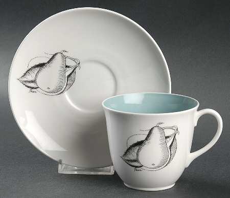 Black Fruit Flat Cup & Saucer Set