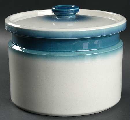 Blue Pacific 3.5 Quart Round Covered Casserole