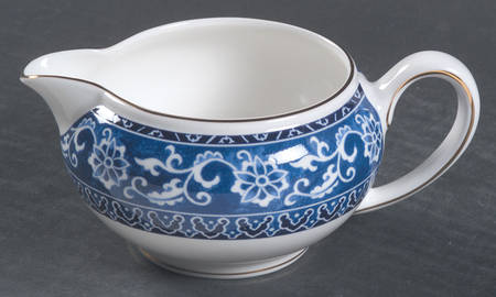 Bokhara (Newer, 1996) 146 Shape Creamer
