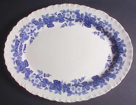 Bramble Blue (Shell Edge) 17" Oval Serving Platter