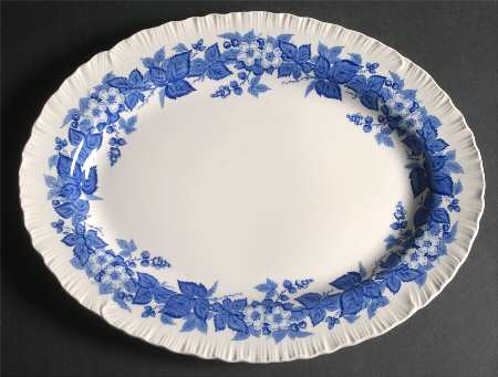 Bramble Blue (Shell Edge) 14" Oval Serving Platter
