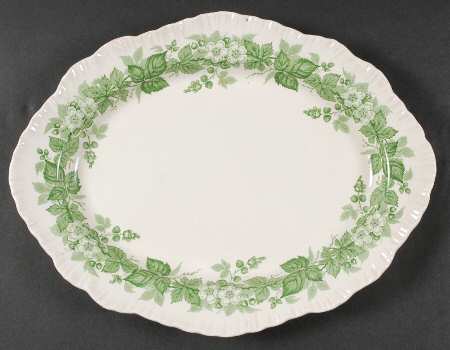 Bramble Green (Shell Edge) 14" Oval Serving Platter