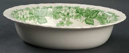 Bramble Green (Shell Edge) 10" Oval Vegetable Bowl