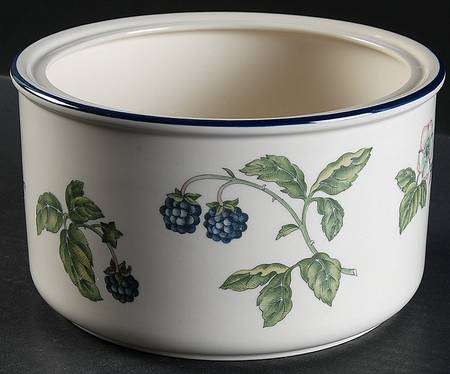 Bramble Multicolor (Oven To Table) 2 Qt Round Covered Casserole No Lid