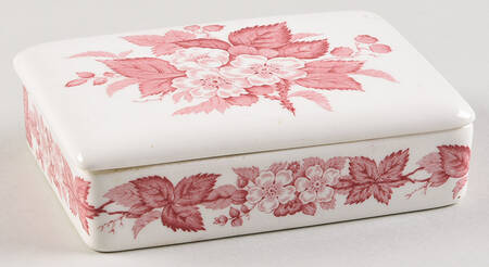 Bramble Pink (Shell Edge) Cigarette Box & Lid