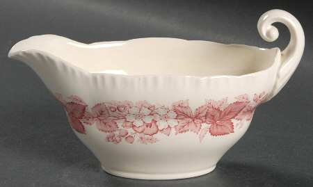 Bramble Pink (Shell Edge) Gravy Boat