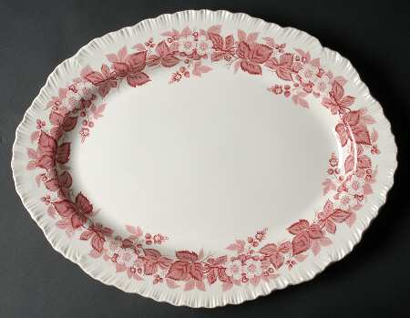 Bramble Pink (Shell Edge) 17" Oval Serving Platter