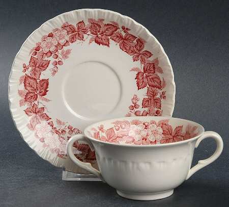 Bramble Pink (Shell Edge) Flat Bouillon Cup & Saucer