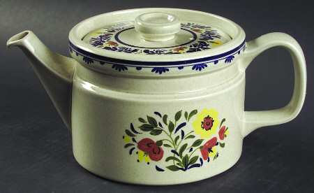 Breton Teapot & Lid