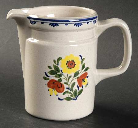 Breton Creamer