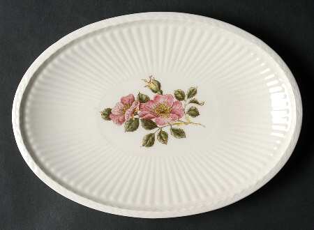Briar Rose Pickle Dish