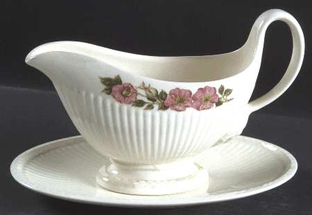 Briar Rose Gravy Boat with Attached Underplate