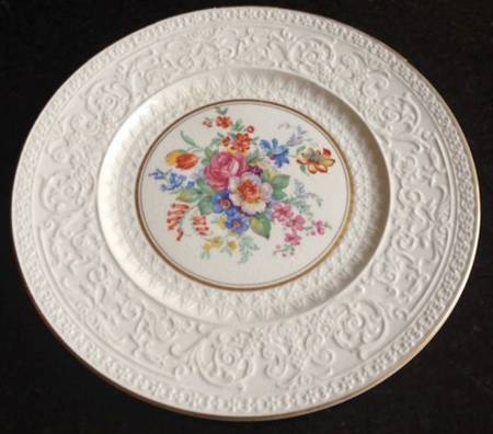 C2452 Dinner Plate