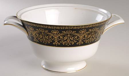 Caernarvon Black Round Vegetable No Lid