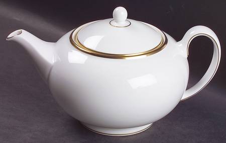 California (Bone) Teapot & Lid by Wedgwood