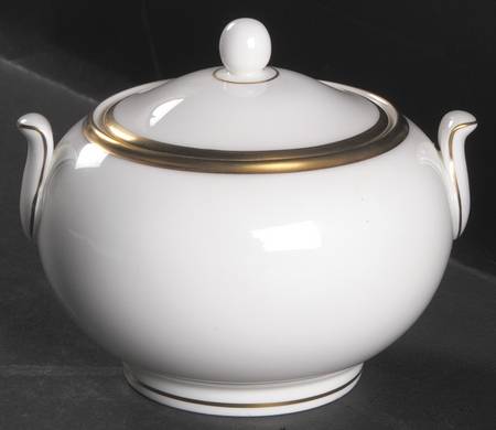 California (Bone) 146 Shape Sugar Bowl & Lid by Wedgwood