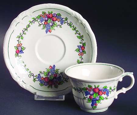 California (Earthenware) Flat Cup & Saucer Set