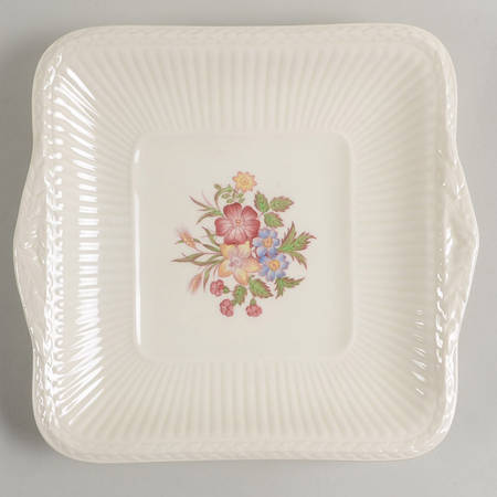 Cavalier Meadow Square Handled Cake Plate