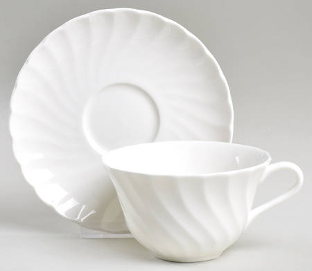 Candlelight Flat Cup & Saucer Set