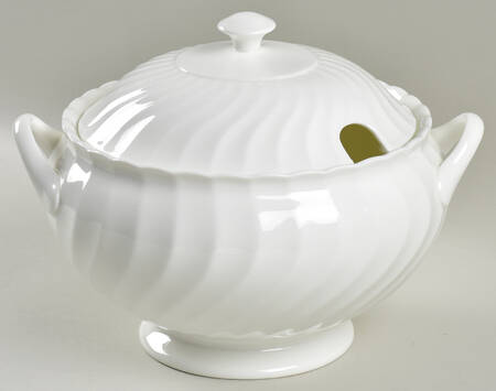 Candlelight Tureen &  Lid
