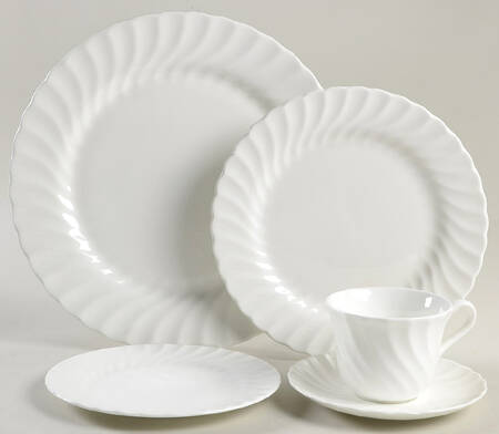 Candlelight 40 Piece Estate Set