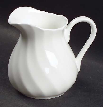 Candlelight Mini Creamer
