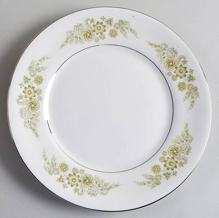Caroline (Platinum) Luncheon Plate