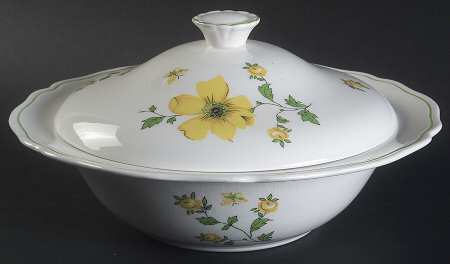 Caroline Round Covered Vegetable