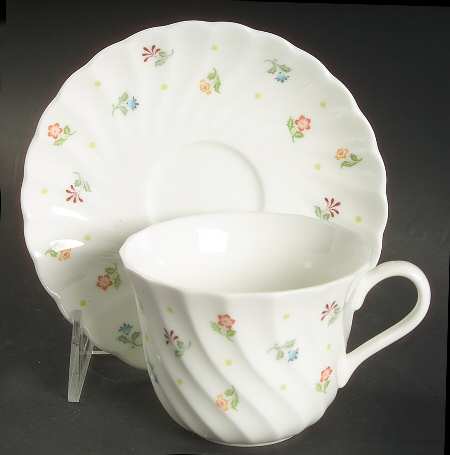 Cascade Flat Cup & Saucer Set