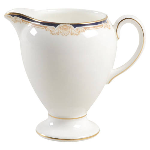 Cavendish Globe Shape Creamer