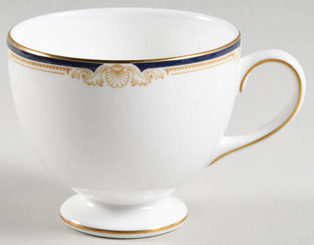 Cavendish Leigh Shape Footed Cup
