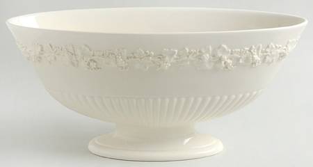 Cream Color on Cream Color (Plain Edge) Centerpiece