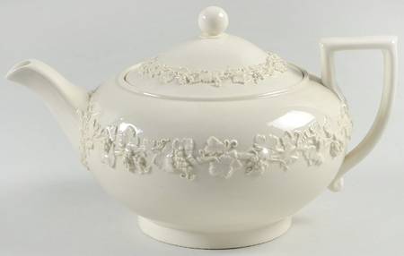 Cream Color on Cream Color (Plain Edge) Small Teapot & Lid