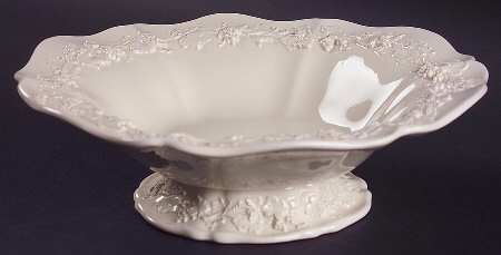 Cream Color on Cream Color (Plain Edge) Oval Compote (Height X Length)
