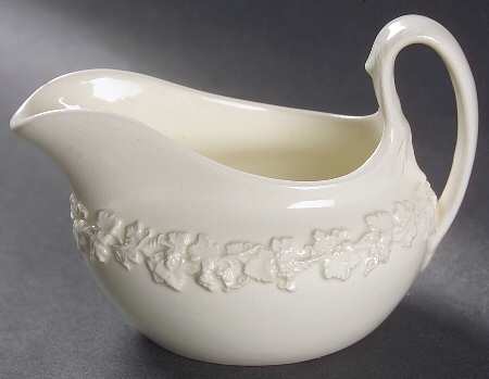 Cream Color on Cream Color (Plain Edge) Creamer